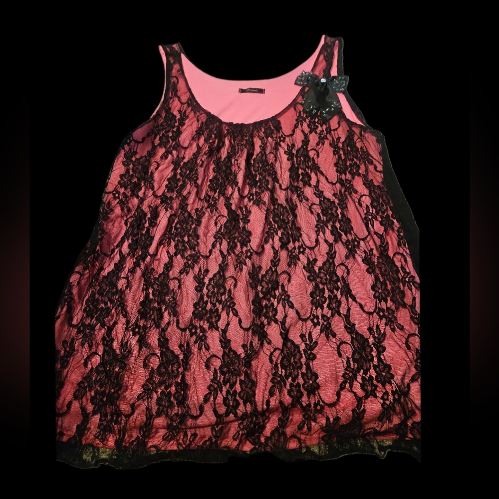 Hot Pink & Black top by C'est moi